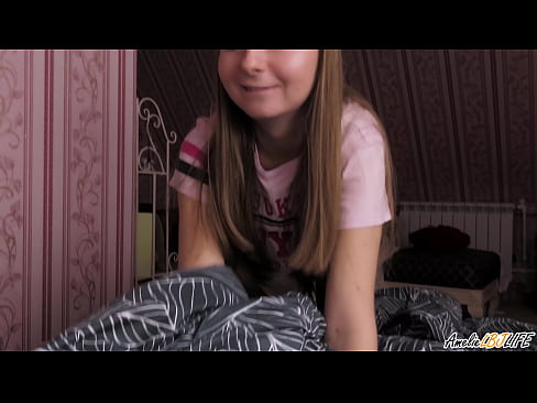 ❤️ Blondie Suĉas sian BFF-on Profunde kaj Akiras Cum En Ŝia Buŝo ️ Kvalita sekso ĉe ni ❌